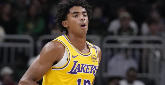 赛事直播-这钱花的亏！湖人替补得分乏力 两将未替詹皇分忧