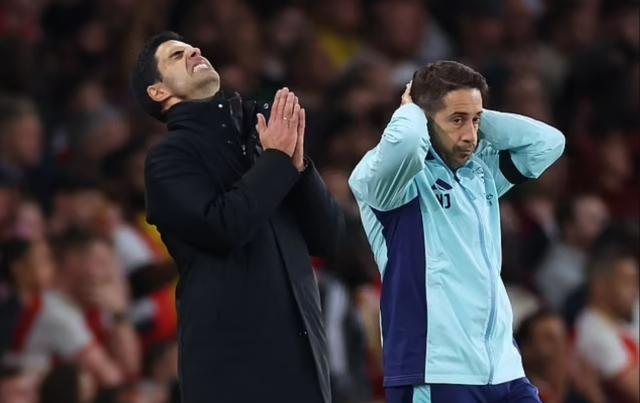 输给巴黎，阿森纳球队/队长/球迷都被喷惨了