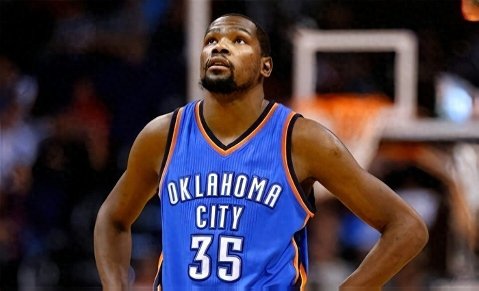 球迷首选-哈登：我单赛季最高2818分，乔丹：我3041分，他：麻烦让一让|詹姆斯·哈登|NBA|张伯伦|科比·布莱恩特|凯文·杜兰特_新浪体育_新浪新闻